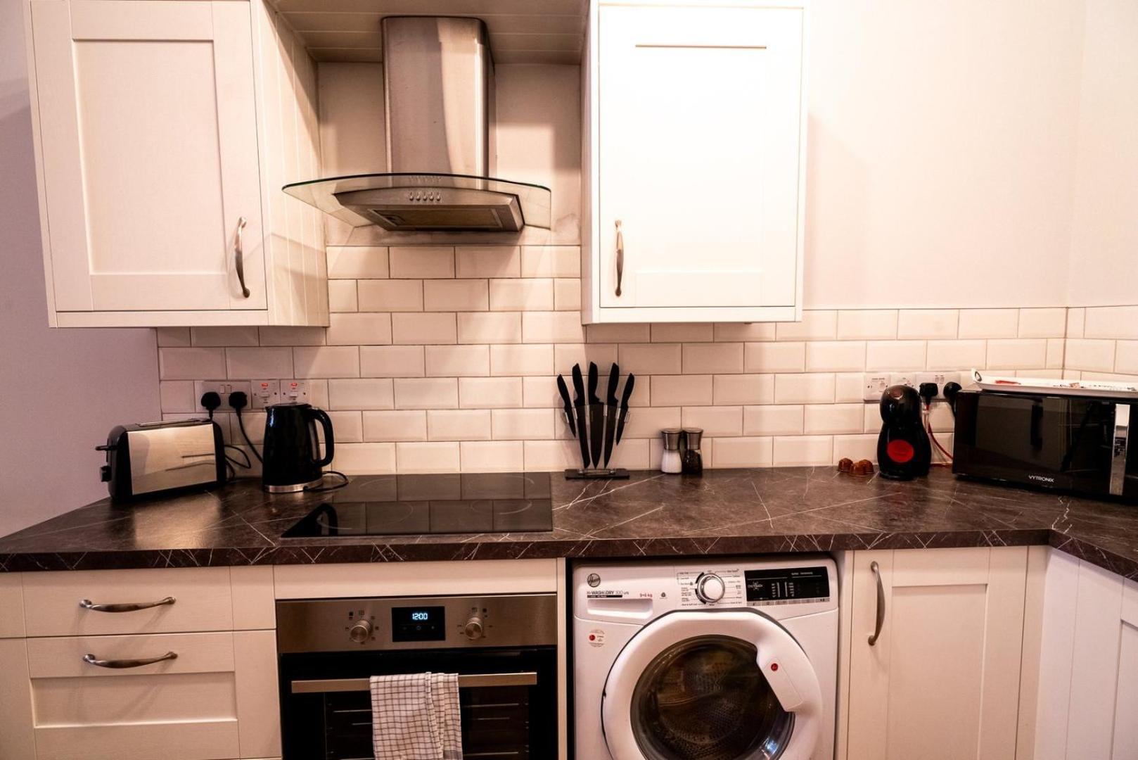 Apartament Free Parking | Smart Tv | 4 Guests Swansea Zewnętrze zdjęcie